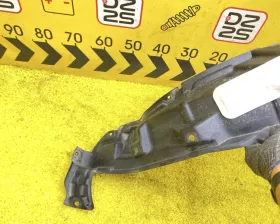 Подкрылок Toyota