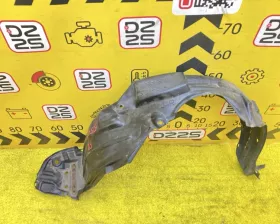 Подкрылок Toyota
