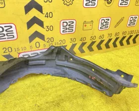 Подкрылок Toyota