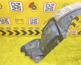 Подкрылок Toyota