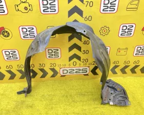 Подкрылок Toyota