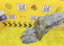 Подкрылок TOYOTA NOAH 2014 5380628100 ZWR80G 2ZRFXE, передний левый