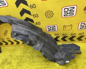 Подкрылок Toyota
