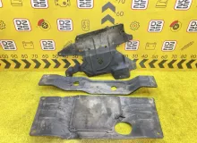 Защита двигателя TOYOTA LAND CRUISER 1992/Цвет 26P HZJ77HV 1HZ, передняя
