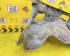 Подкрылок Toyota