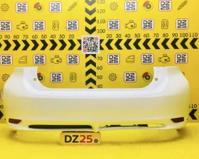 Бампер Toyota