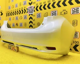 Бампер Toyota