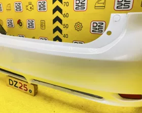 Бампер Toyota