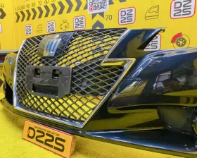 Бампер TOYOTA