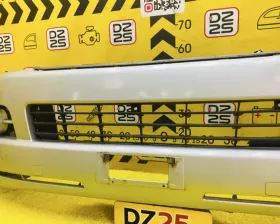 Бампер Toyota