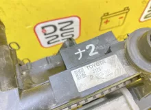 Радиатор основной TOYOTA ESQUIRE 2015 1640037280 ZWR80G 2ZRFXE, передний