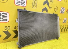 Радиатор кондиционера TOYOTA HARRIER 2014 8846048010 ZSU60W 3ZRFAE, передний