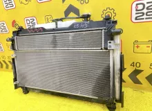 Радиатор основной TOYOTA ESQUIRE 2015 1640037280 ZWR80G 2ZRFXE, передний