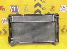 Радиатор основной LEXUS CT200H 2012 1640037240 ZWA10 2ZRFXE, передний