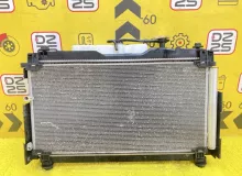 Радиатор основной TOYOTA ESQUIRE 2015 1640037280 ZRR85G 3ZRFAE, передний