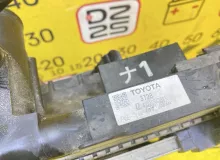 Радиатор основной TOYOTA ESQUIRE 2015 1640037280 ZRR85G 3ZRFAE, передний