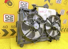 Радиатор основной TOYOTA ESQUIRE 2015 1640037280 ZRR85G 3ZRFAE, передний
