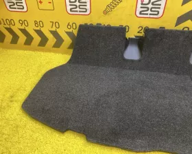 Пол багажника пластик Toyota