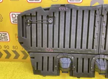 Пол багажника пластик TOYOTA ESQUIRE 2015 5841028100 ZWR80G 2ZRFXE, задний