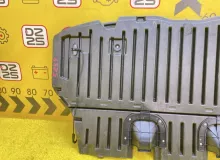 Пол багажника пластик TOYOTA ESQUIRE 2015 5841028090 ZRR85G 3ZRFAE, задний