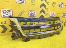 Решетка радиатора TOYOTA ESQUIRE 2015 5311128690 ZWR80G 2ZRFXE, передняя
