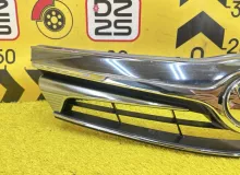 Решетка радиатора TOYOTA COROLLA FIELDER 2015 5310113310 NKE165G 1NZFXE, передняя