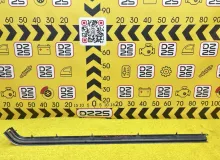 Полозья двери TOYOTA HIACE 2009 6830426110 KDH206V 1KDFTV, задняя левая