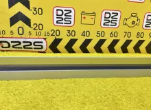 Полозья двери TOYOTA HIACE 2006 6830326080 KDH205V 2KDFTV, задняя правая