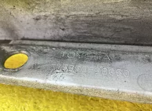 Накладка на порог TOYOTA ESQUIRE 2015 7585028050 ZRR85G 3ZRFAE, передняя правая