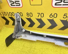 Накладка на порог Toyota
