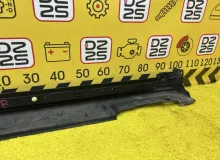 Накладка на порог MAZDA CX-30 2019- DFR551P51K3006 DM8P S8DPTS, правая