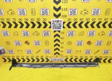 Накладка на порог HONDA SHUTTLE 2015 71800T5B00 GP7 LEB, передняя правая