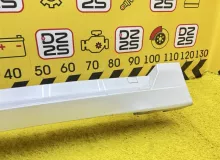 Накладка на порог LEXUS CT200H 2012 7585076010 ZWA10 2ZRFXE, передняя правая