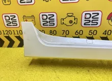 Накладка на порог LEXUS CT200H 2012 7585076010 ZWA10 2ZRFXE, передняя правая