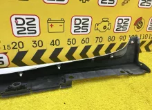 Накладка на порог LEXUS CT200H 2012 7585076010 ZWA10 2ZRFXE, передняя правая