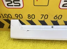 Накладка на порог TOYOTA VOXY 2014 7586028040 ZWR80G 2ZRFXE, передняя левая