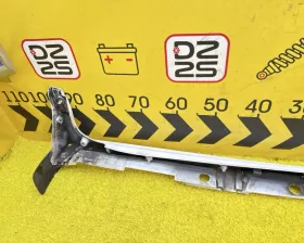 Накладка на порог Toyota