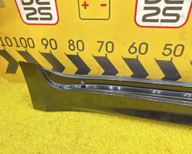 Накладка на порог TOYOTA