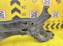 Балка под двс TOYOTA ESQUIRE 2015 5120128241 ZRR85G 3ZRFAE, передняя