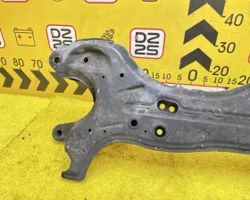 Балка под двс Toyota