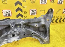 Балка под двс TOYOTA AQUA 2015 5120152087 NHP10 1NZFXE, передняя