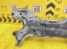 Балка под двс TOYOTA ESQUIRE 2015 5120128241 ZRR85G 3ZRFAE, передняя