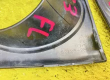 Заглушка бампера TOYOTA ESQUIRE 2015 5212628060 ZRR85G 3ZRFAE, передняя