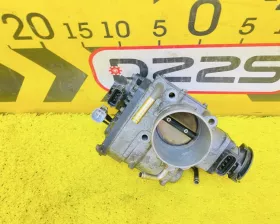 Заслонка дроссельная Toyota