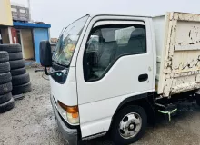 Кабина ISUZU ELF 1997 NKR66E 4HF1, передняя Кабина ISUZU ELF 1997 NKR66E 4HF1, передняя