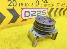 Кронштейн вискомуфты TOYOTA LAND CRUISER PRADO 2003 1630762030 VZJ121W 5VZFE, передний