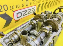 Головка блока цилиндров TOYOTA LAND CRUISER PRADO 2003 1110169136 VZJ121W 5VZFE, передняя левая