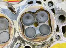 Головка блока цилиндров TOYOTA LAND CRUISER PRADO 2003 1110169136 VZJ121W 5VZFE, передняя правая