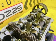 Головка блока цилиндров TOYOTA LAND CRUISER PRADO 2003 1110169136 VZJ121W 5VZFE, передняя правая