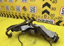 Катализатор TOYOTA SIENTA 2016 1714021080 NHP170G 1NZFXE, передний